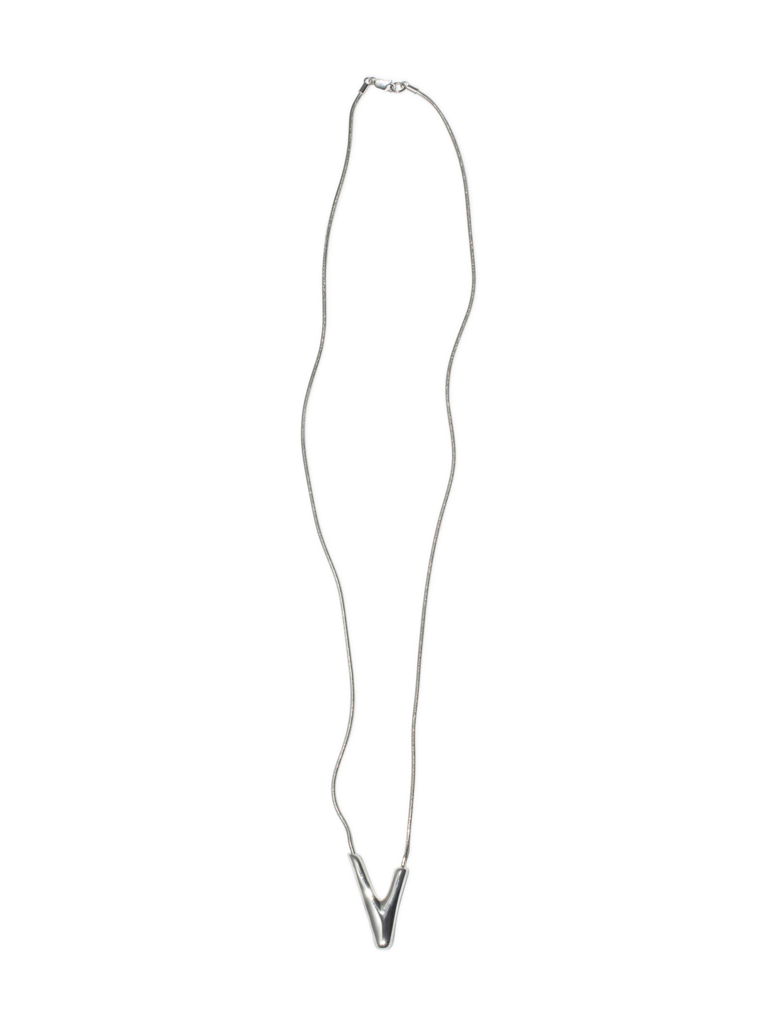 V NECKLACE (SHORT) – BONEE